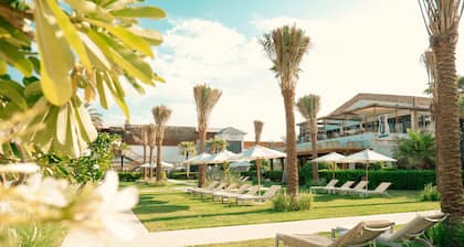 Dubai Marine Beach Resort & Spa