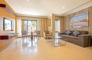 Living area - Dubai Marine Beach Resort & Spa (Dubai)