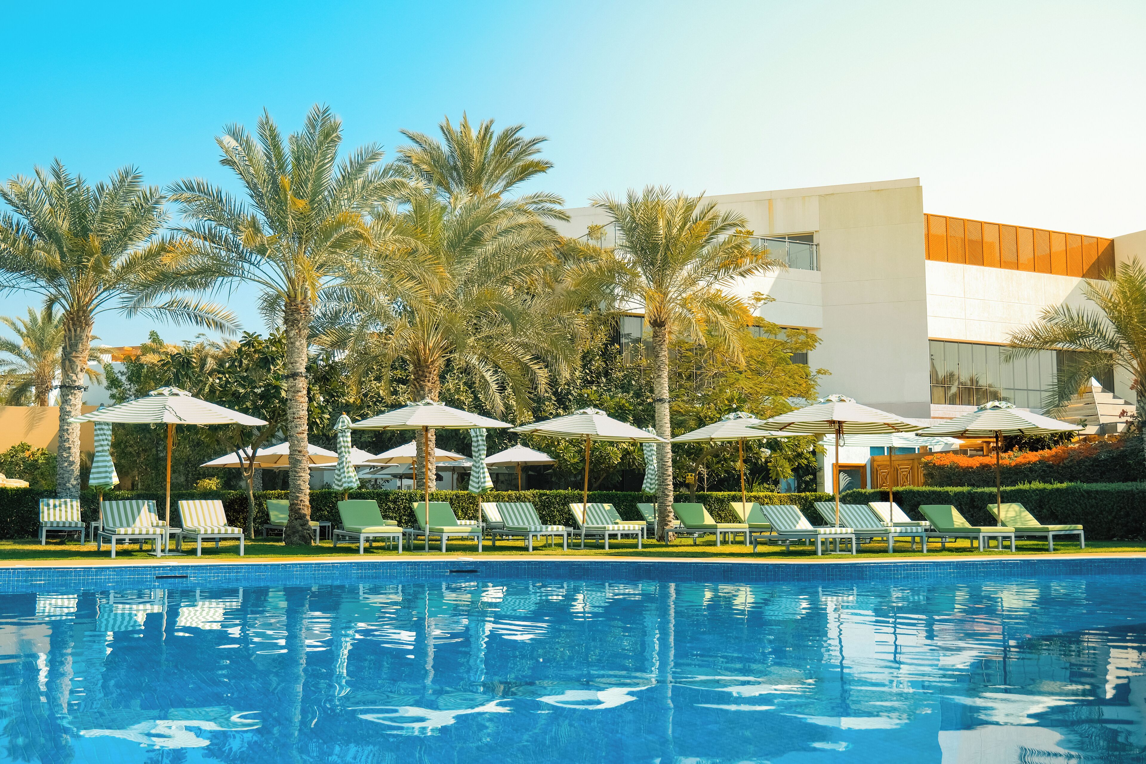 3 outdoor pools, open 7:00 AM to 7:00 PM, free pool cabanas