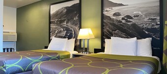 Super 8 by Wyndham Monterey