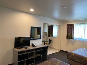 Room, 2 Queen Beds