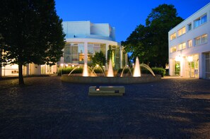 Front of property - evening/night - Elite Park Hotel Växjö (Växjö)