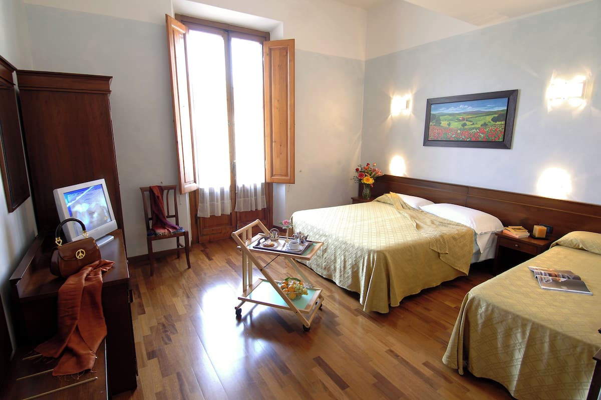 In-room safe, desk, free WiFi, bed sheets