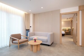 Family Suite | Living area