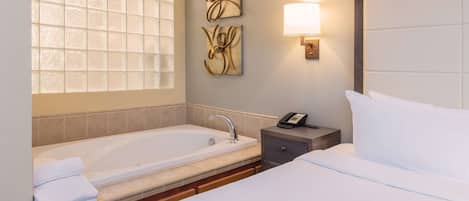 Suite, 1 King Bed, Non Smoking, Jetted Tub (Walk-in Shower;with Sofabed) | Premium bedding, minibar, in-room safe, iron/ironing board