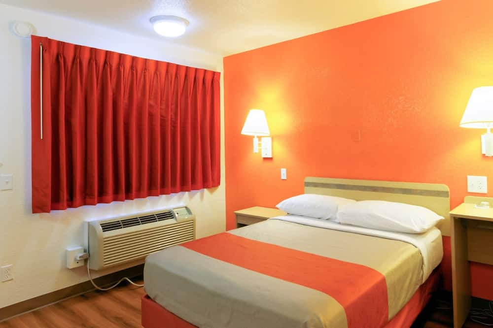 Motel 6 Chico, CA