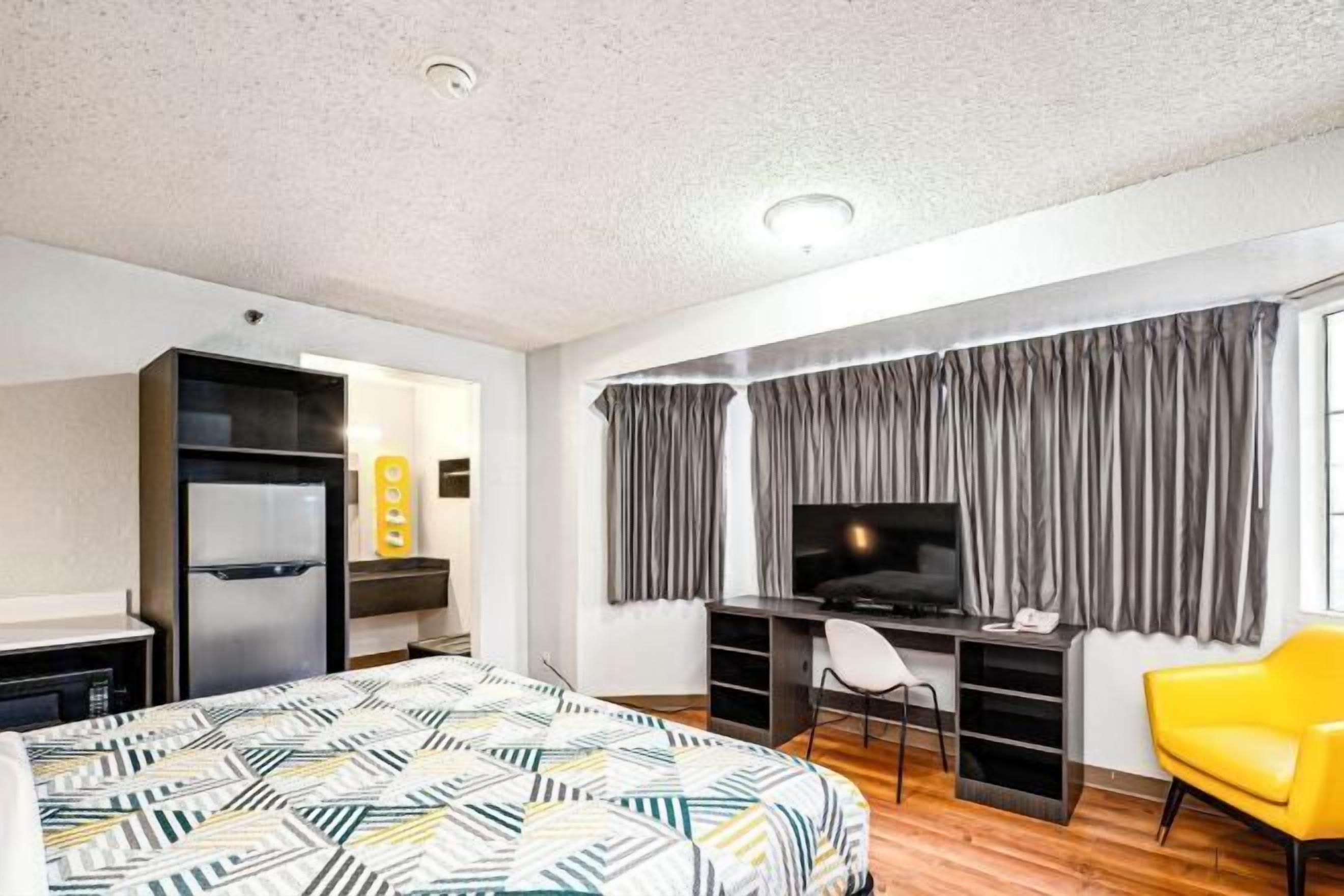 무료 WiFi, 침대 시트