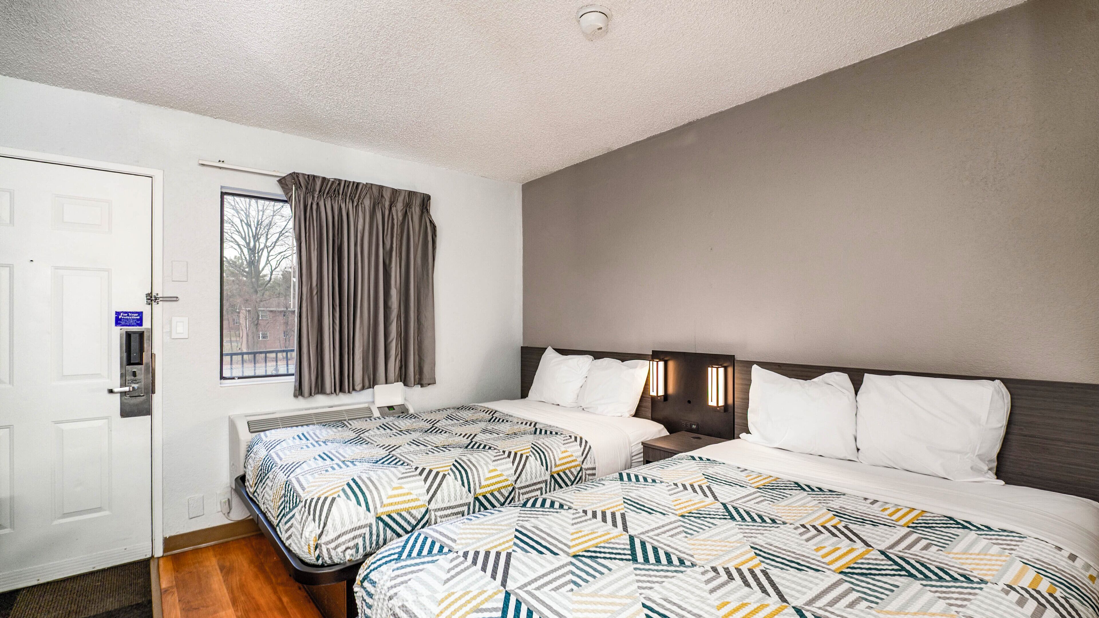 免費 Wi-Fi、床單