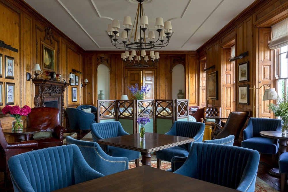 Four Seasons Hotel Hampshire by null