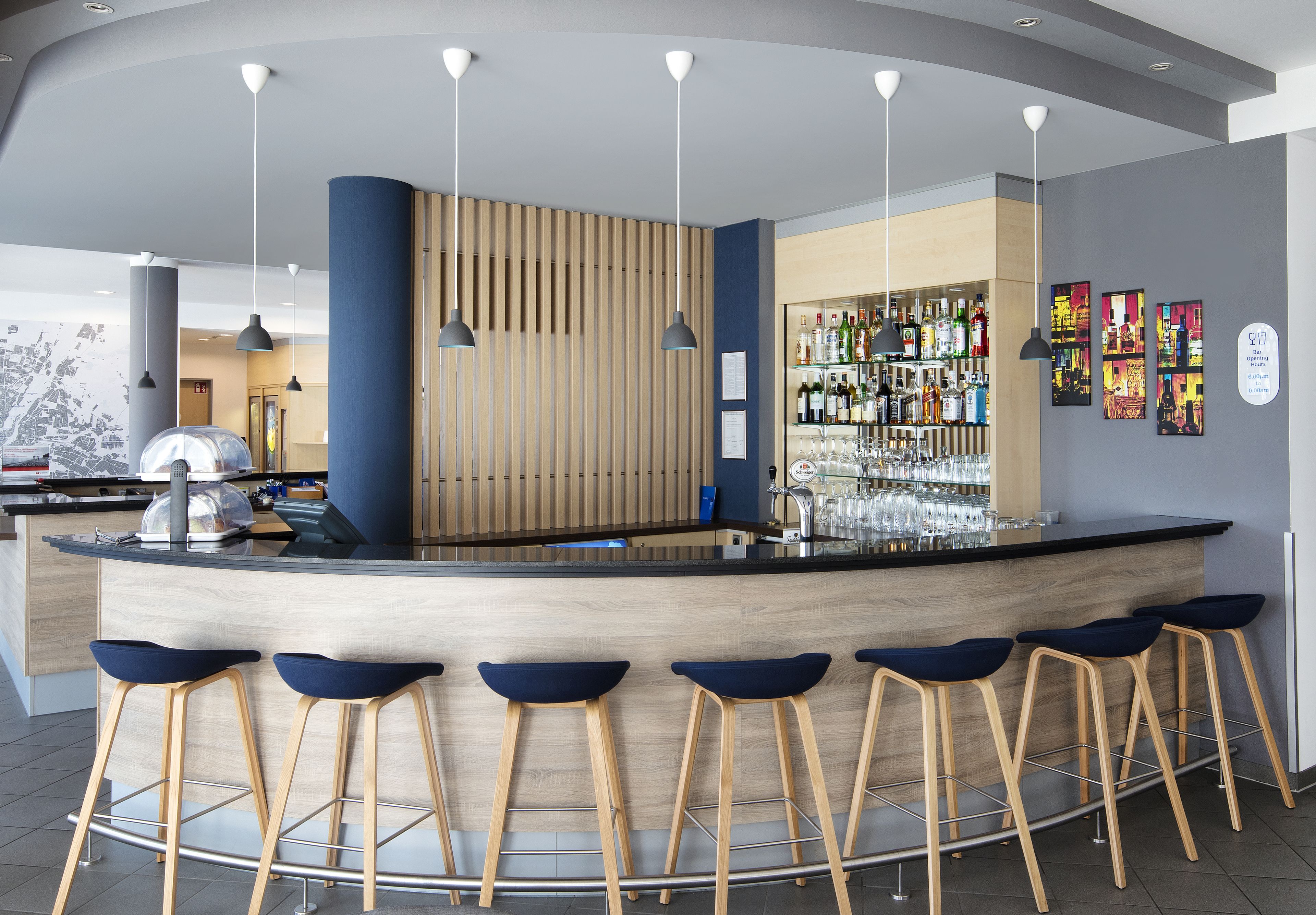 Bar (in der Unterkunft)