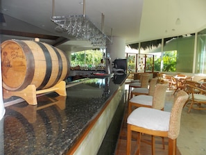 Bar (on property) - Ocean Spa Hotel – All Inclusive (Cancun)