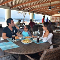 Colazione a buffet inclusa, servita tutte le mattine