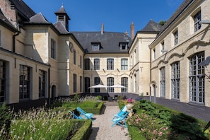 Property amenity