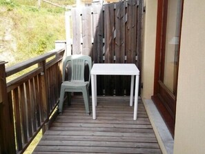 3 Bedrooms | Terrace/patio