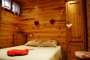 Appartement, 1 chambre | Décoration personnalisée, rideaux occultants, lits bébé (en supplément)
