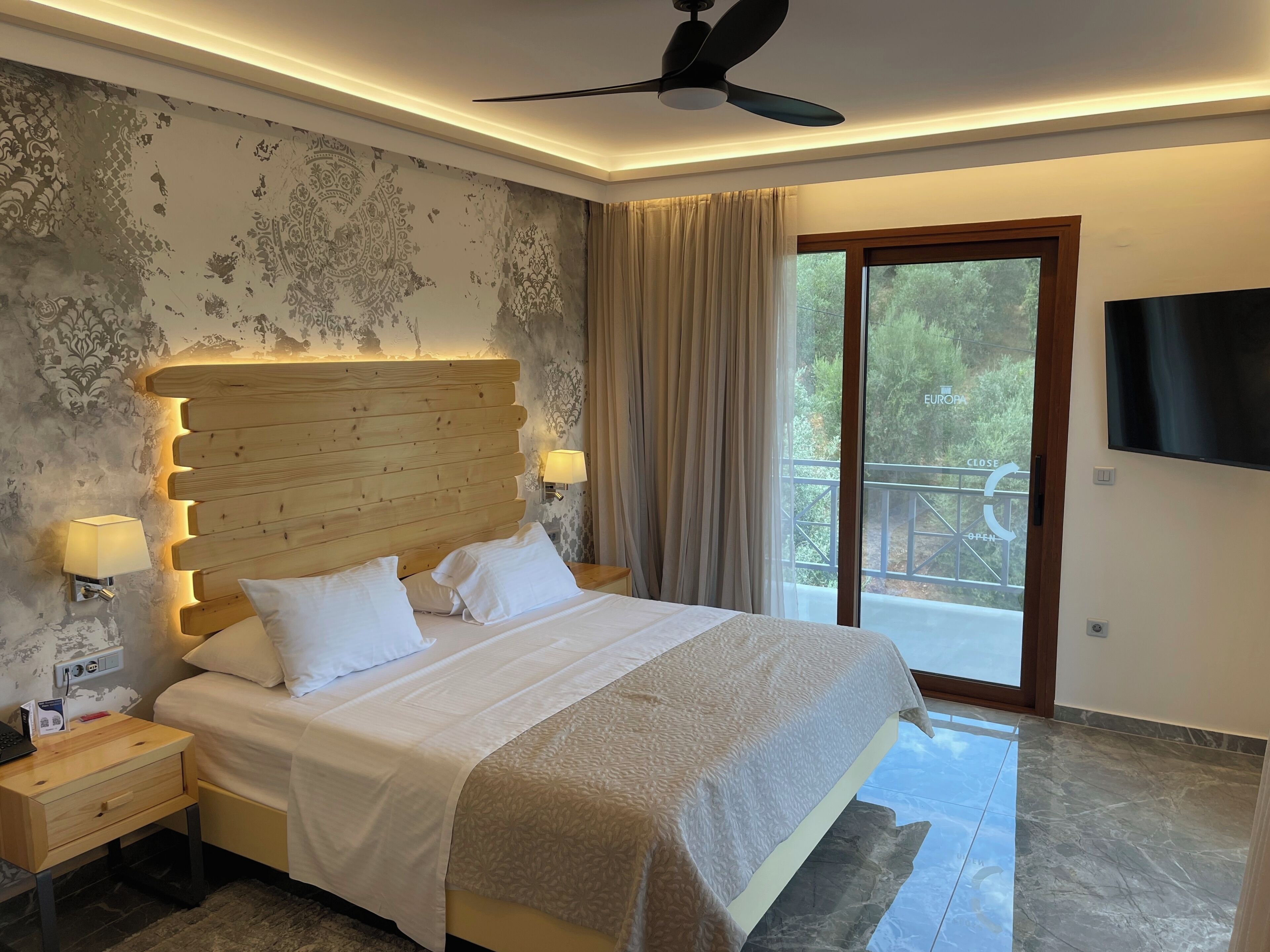 Studiosuite – premium | Allergitestet sengetøy, minibar, safe på rommet og skrivebord