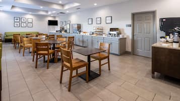 Free daily full breakfast