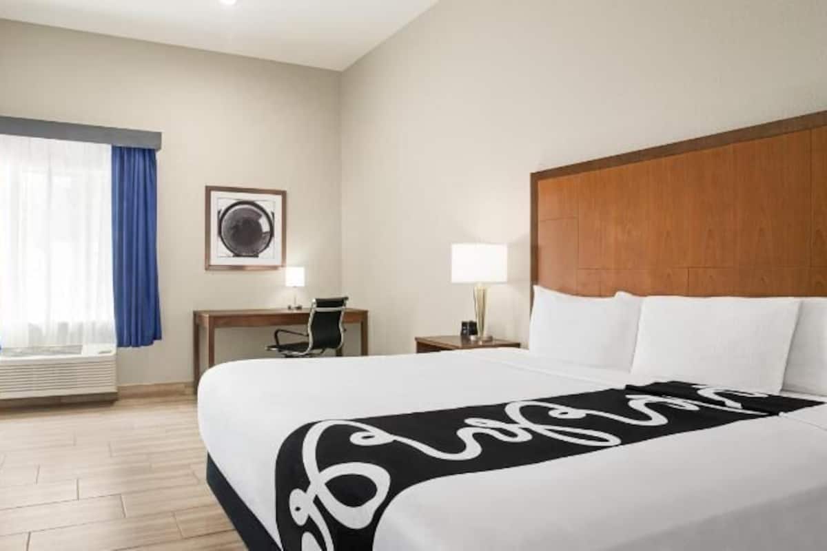 Premium bedding, down comforters, pillowtop beds, desk