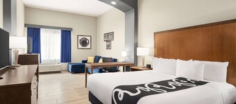 La Quinta Inn & Suites by Wyndham Brownsville North