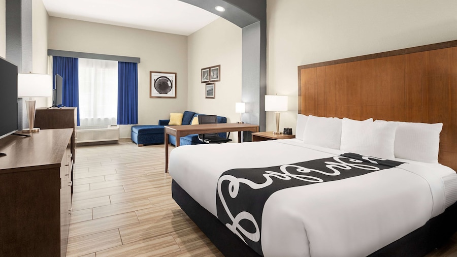 La Quinta Inn & Suites by Wyndham Brownsville North