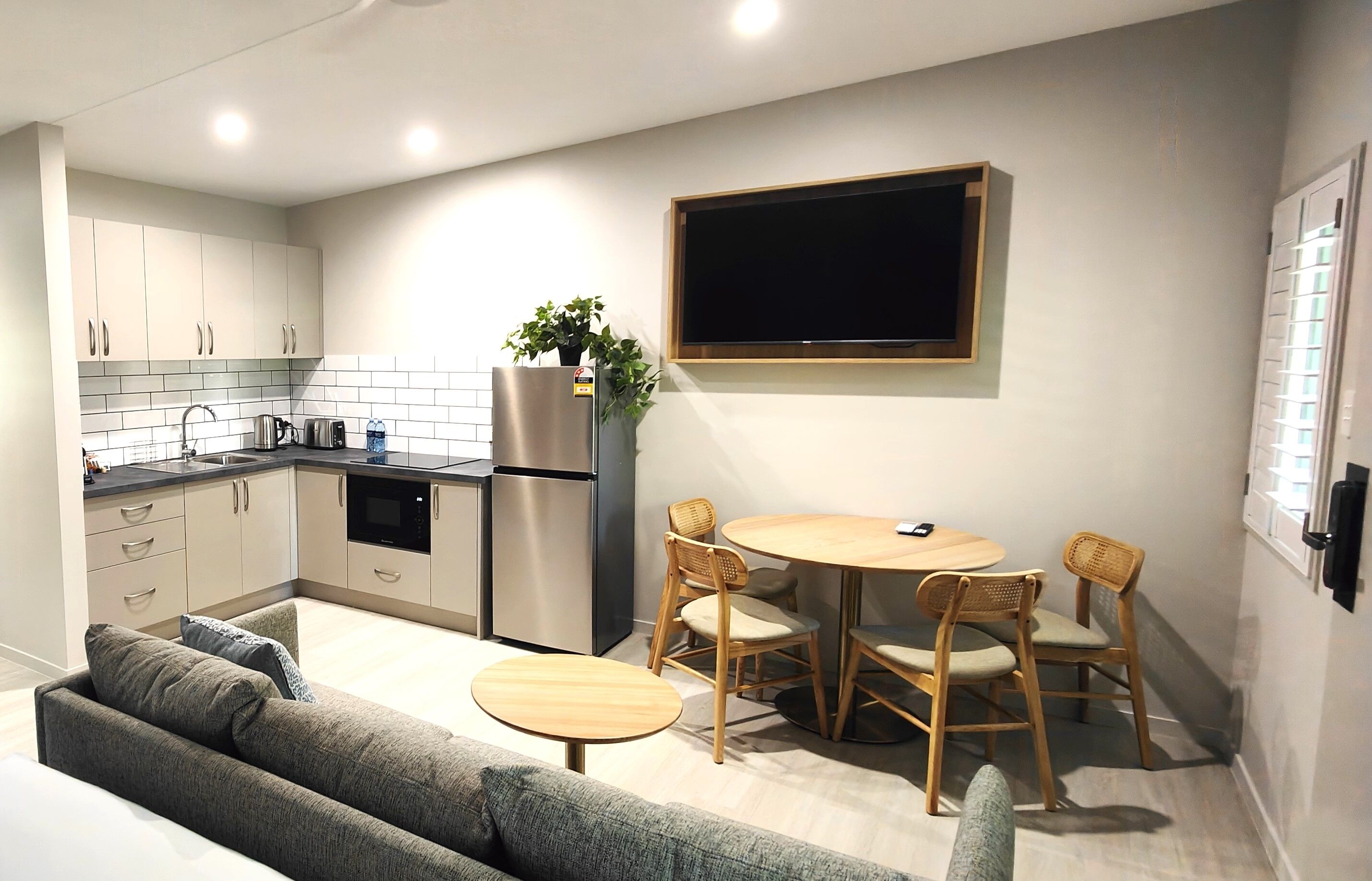 superior family apartment | private kitchen | coffee/tea maker, electric kettle