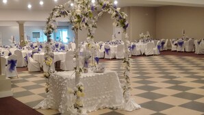 Ballroom - Bedfort Inn & Suites (Edmonton)