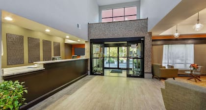 Best Western Magnolia Inn And Suites
