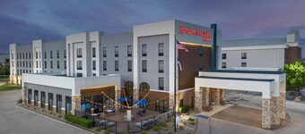 Hampton Inn & Suites Dallas-DFW ARPT W-SH 183 Hurst