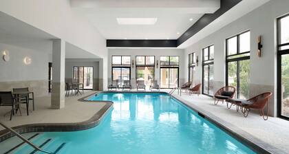 Hampton Inn & Suites Dallas-DFW ARPT W-SH 183 Hurst