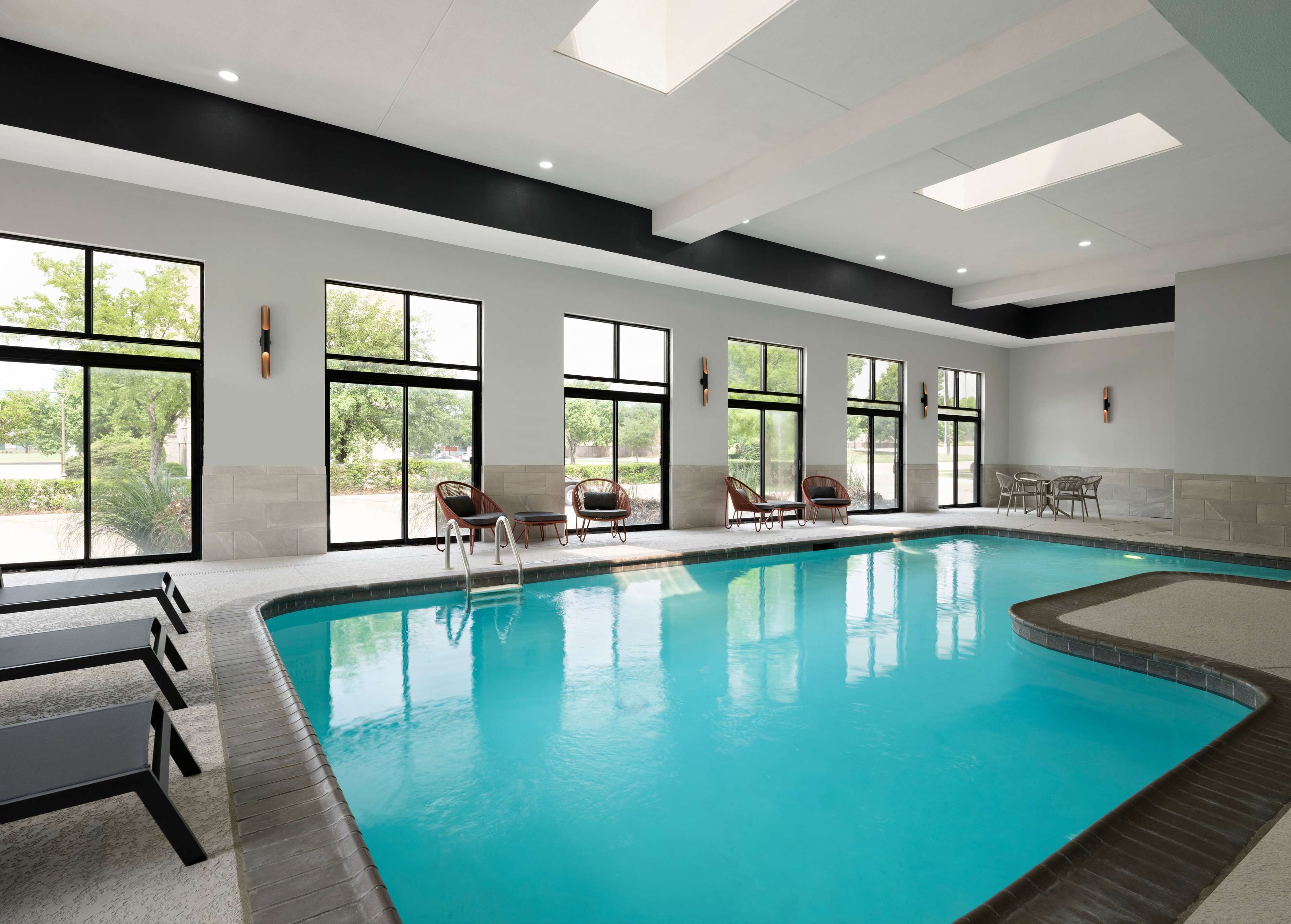 indoor pool, pool loungers