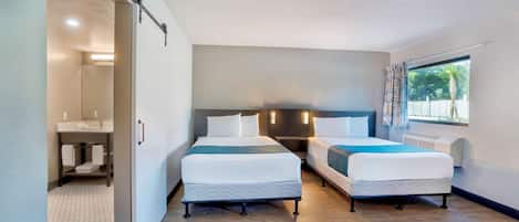 Desk, blackout drapes, free WiFi, bed sheets