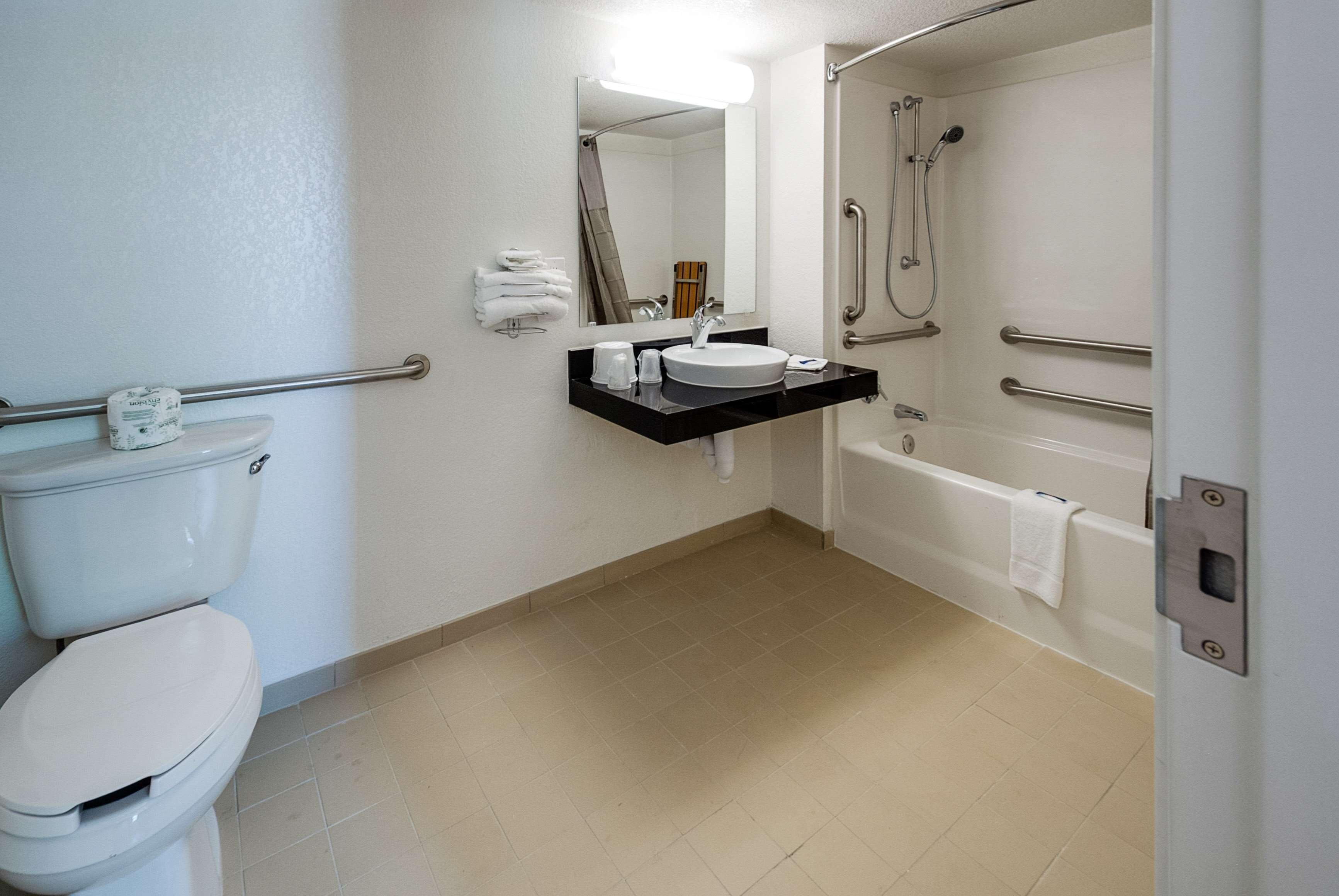 Photo - Motel 6 Lenexa, KS - Kansas City Southwest