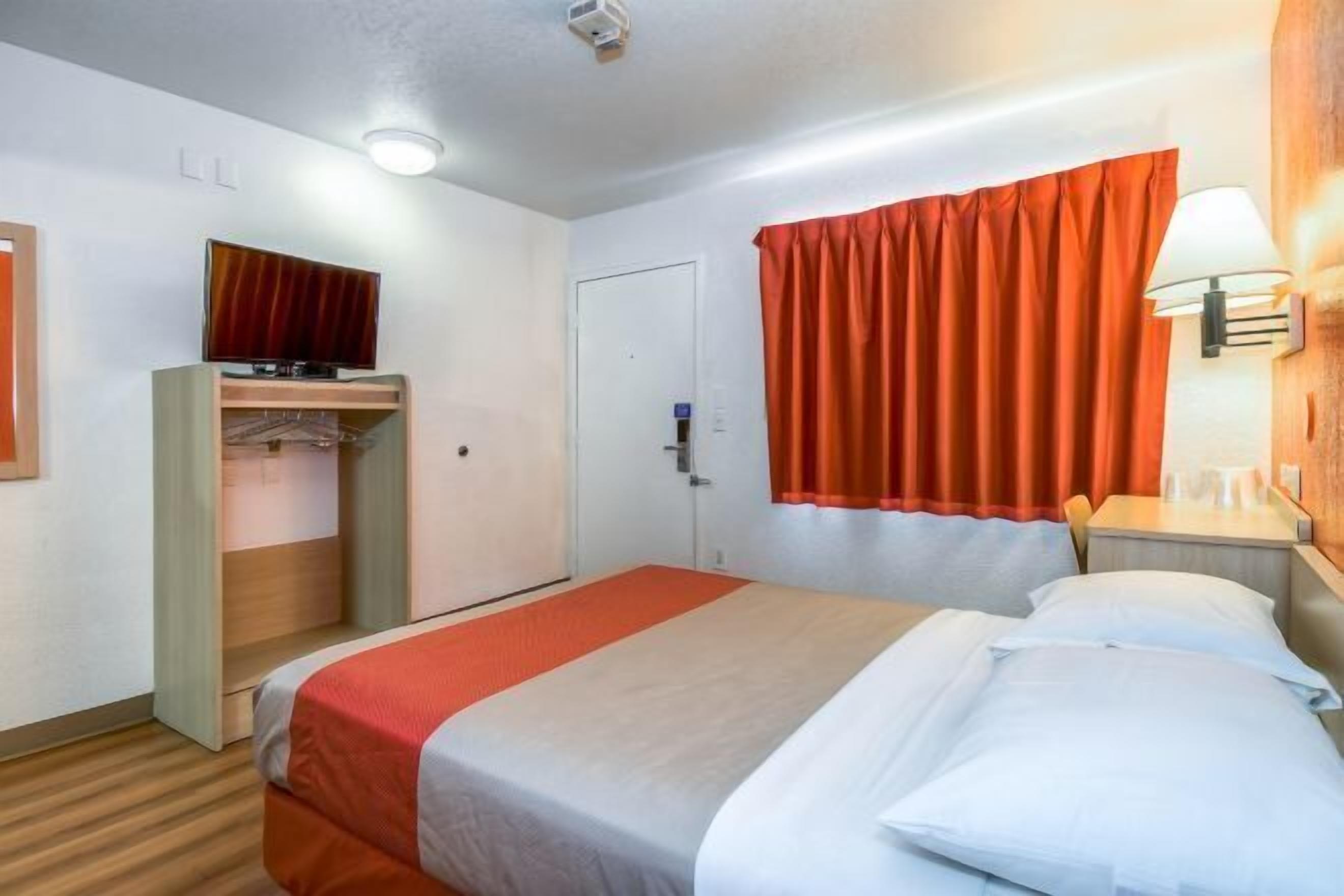 Wi-Fi gratuit, draps fournis