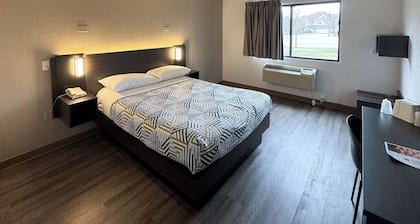 Motel 6 Glenview, IL - Chicago North