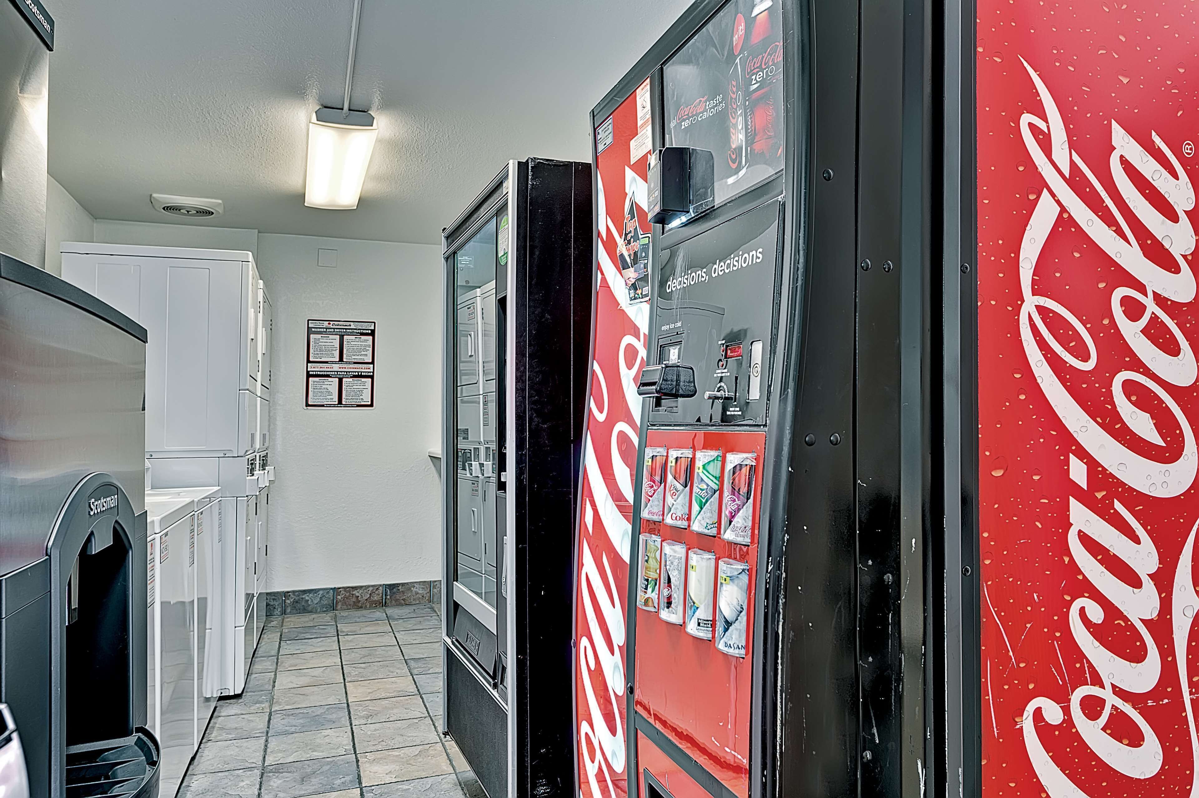 Photo - Motel 6-Glenview, IL - Chicago North