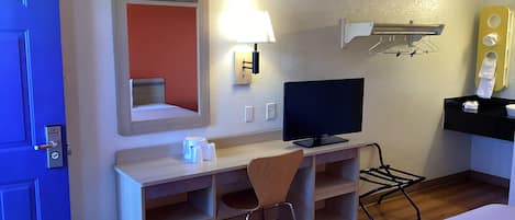 Free WiFi, bed sheets