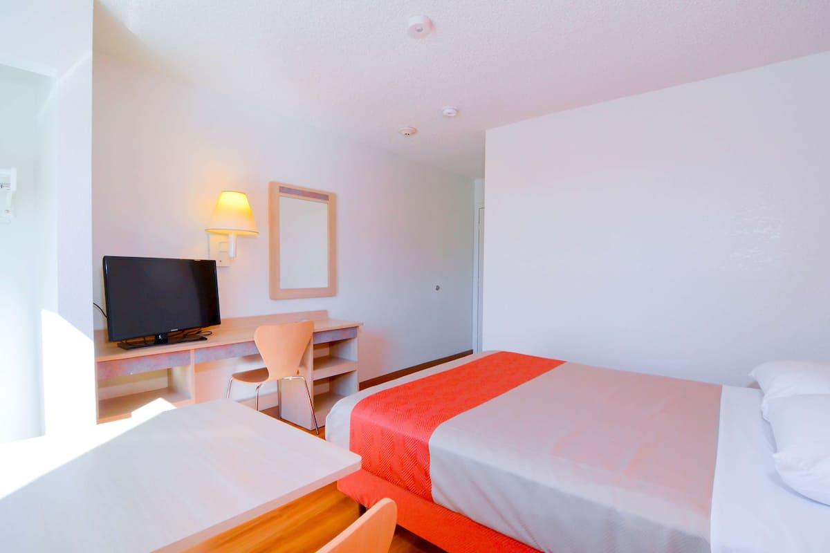 Wi-Fi gratis dan seprai linen