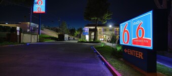 Motel 6 Barstow, CA