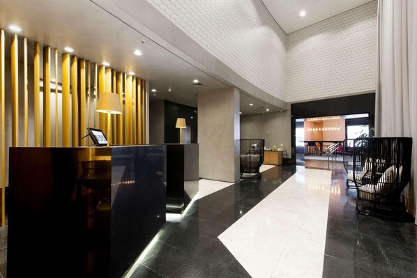 Lobby - Radisson Hotel Alphaville (Barueri)