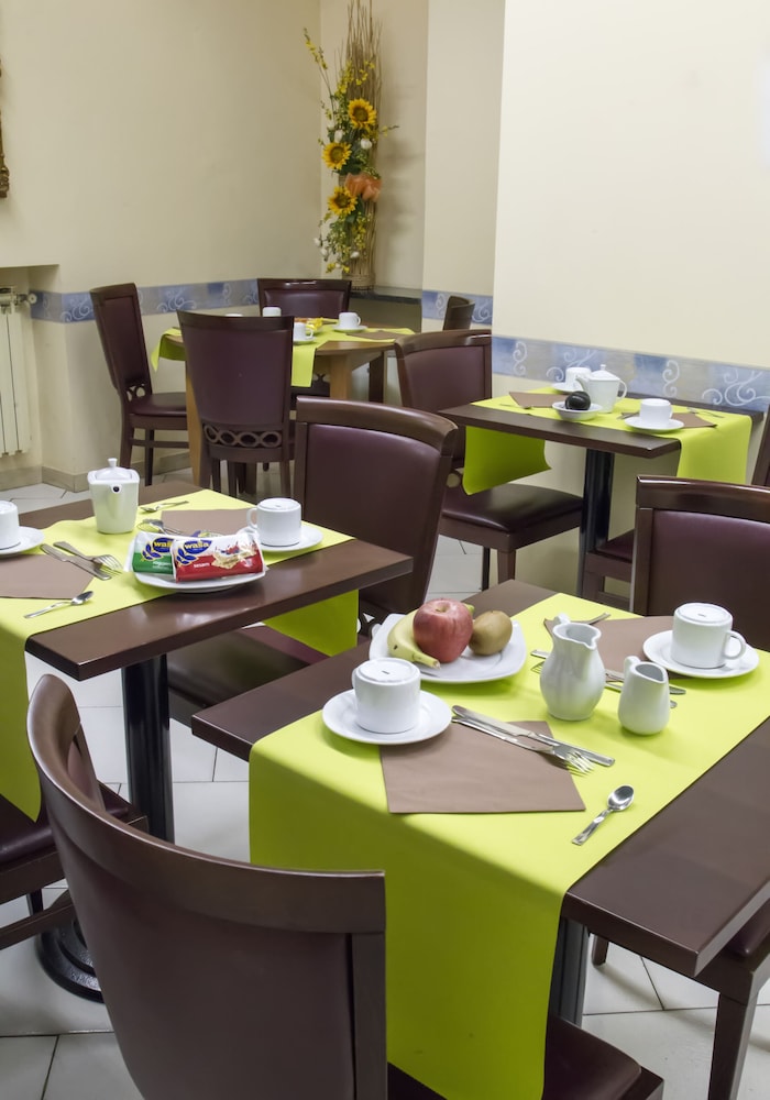 Hotel Continental - 11