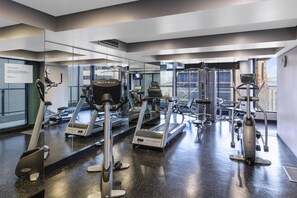 Fitness facility - Oaks Adelaide Horizons Suites (Adelaide)