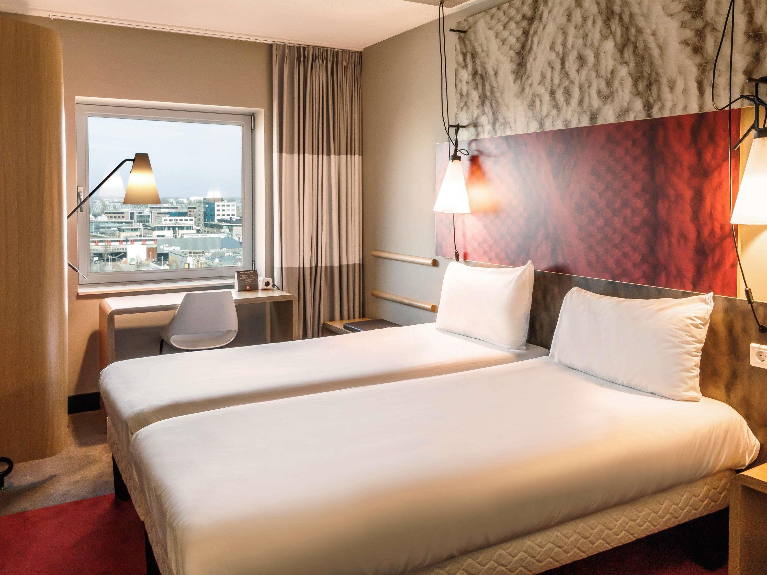 In-room safe, desk, soundproofing, iron/ironing board