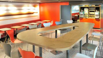 Daily buffet breakfast (EUR 18 per person)