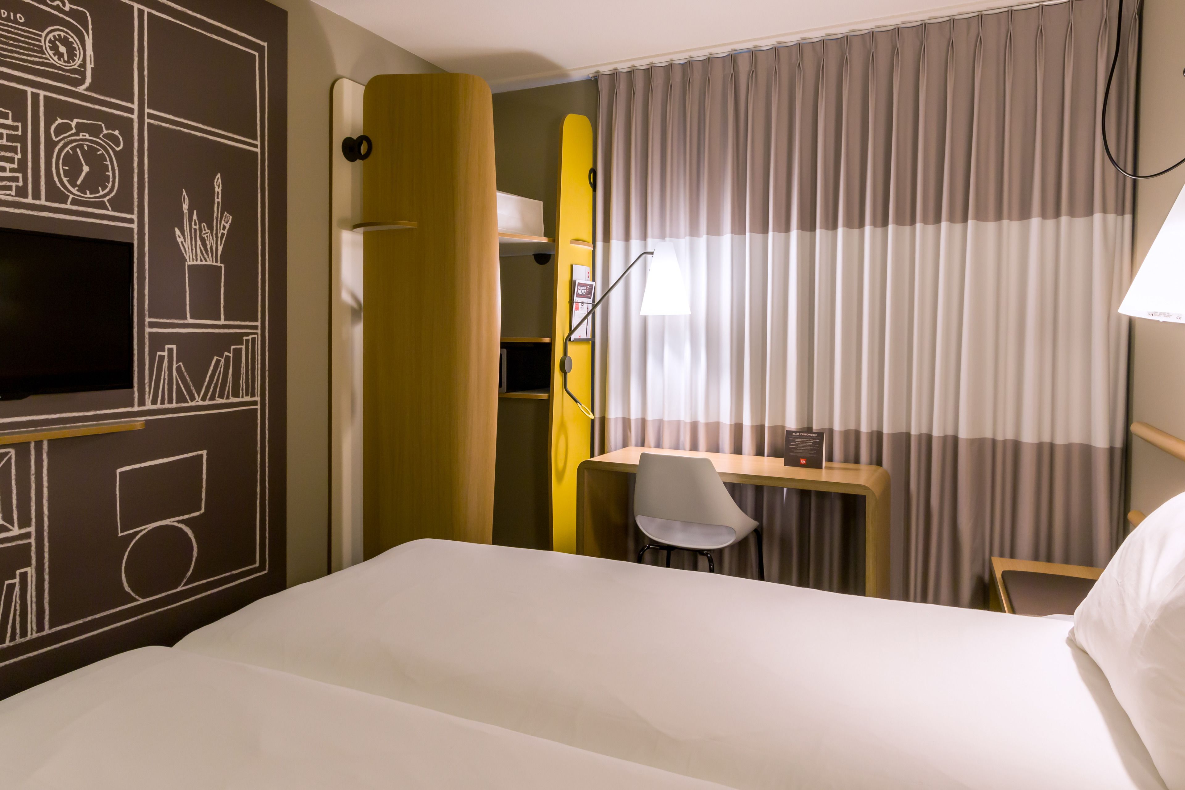 in-room safe, desk, soundproofing, iron/ironing board