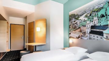 Camera con 2 letti singoli | Una scrivania, tende oscuranti, insonorizzazione, Wi-Fi gratuito