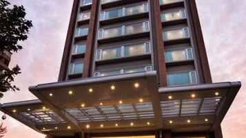 Front of property - evening/night