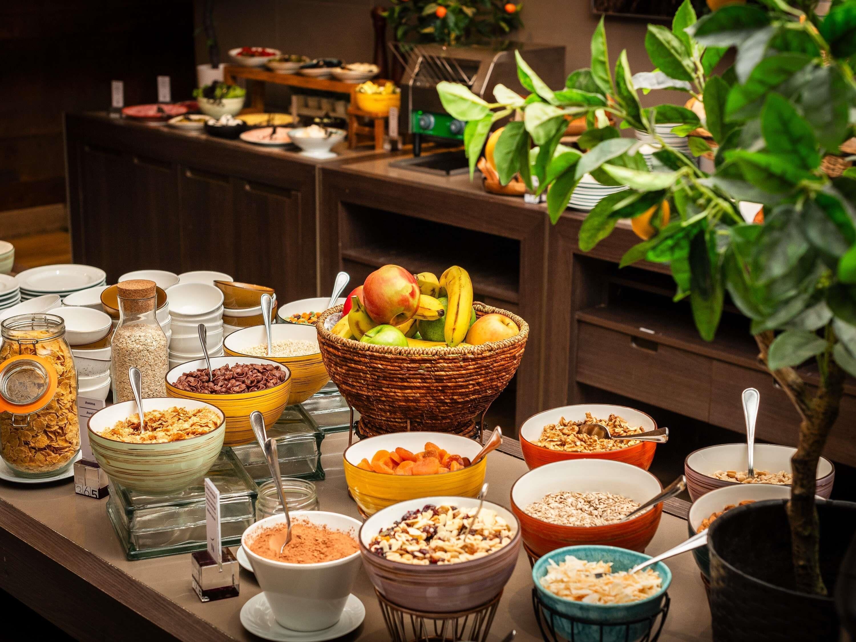 Se sirven desayunos, almuerzos y cenas