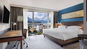 Chambre classique, 1 très grand lit | Literie hypoallergénique, minibar, coffre-fort pour ordinateur portable