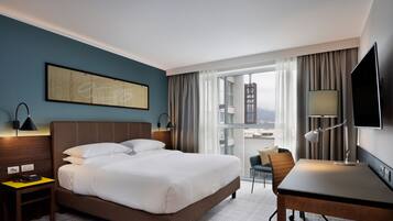 Executive-Zimmer, 1 King-Bett | Allergikerbettwaren, Minibar, Zimmersafe, Schreibtisch