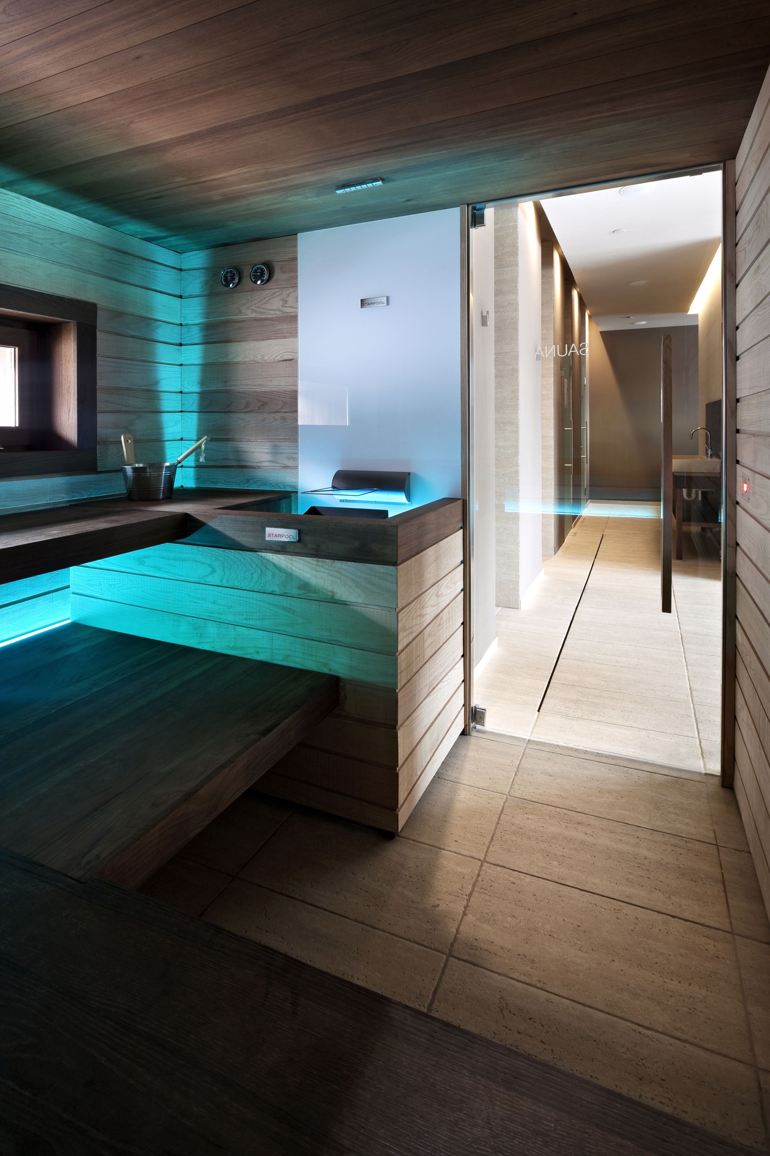 sauna, steam room, turkish bath/hammam, body treatments, body scrubs